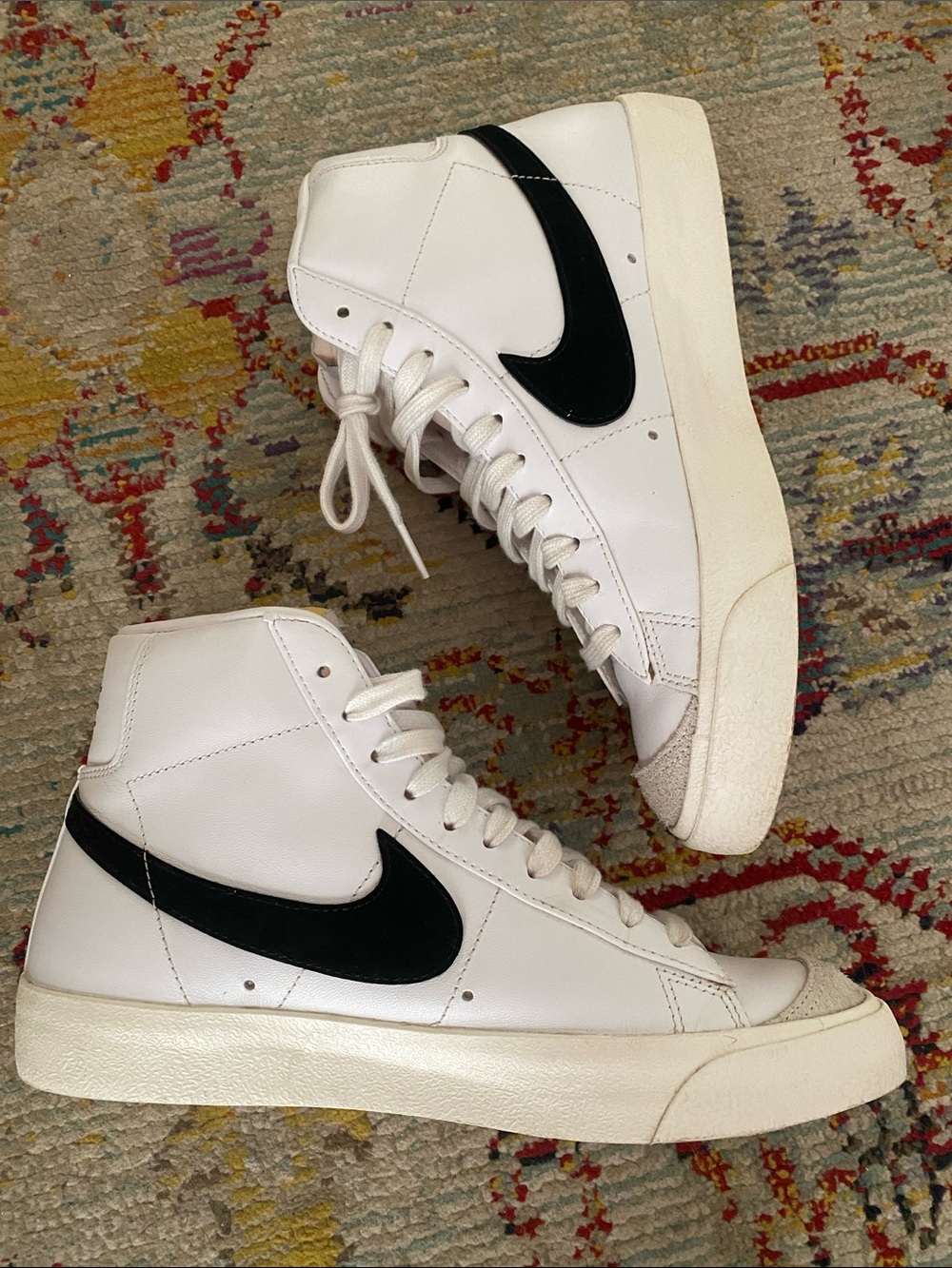 Women’s Nike Blazer Mid 77 High Top Sneaker Shoes - Picture 3 of 8